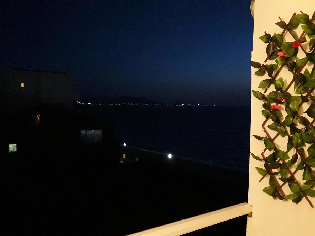 Rhodes CityA Unique Seaside View!!!アパートメント エクステリア 写真